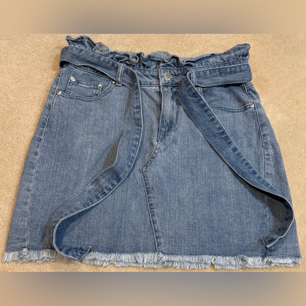 Almost Famous Paperbag Waist Denim Skirt